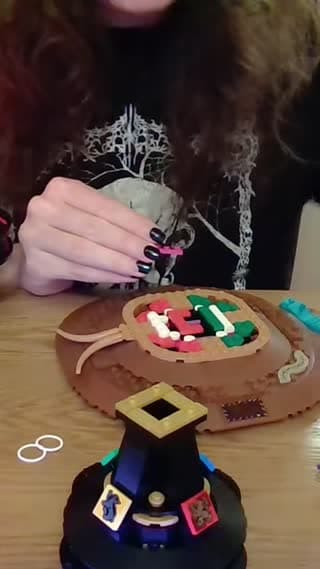 Build the Organising Cap - Lego