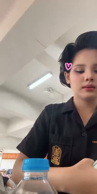 TikTok live: รักคณะยิ่งชีพ by @phonnarin_2442