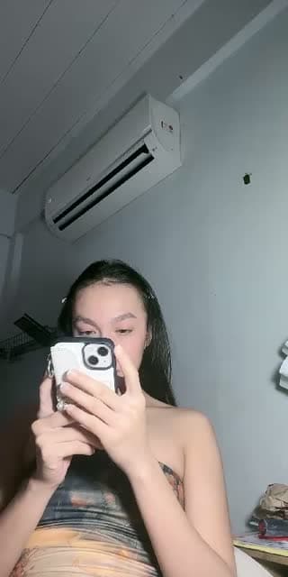 @ese111.1 TikTok live stream
