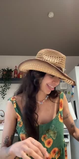 @priihfeliz TikTok live