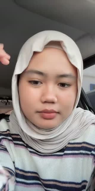 @iinsyirhh TikTok live stream