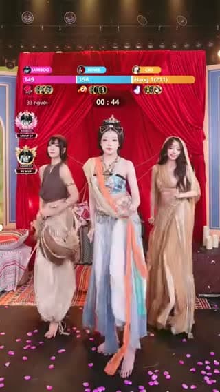 TikTok live: M - WORLD 009 ll 1002 by @new.world_009