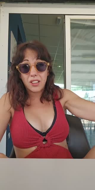 @srta_hanae TikTok live
