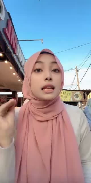 TikTok live: tak masuk takde manis manis by @_.nrsyahiraa