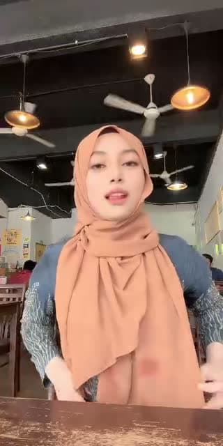 TikTok live: tak masuk takde manis manis by @_.nrsyahiraa