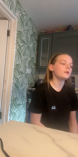 @tintintoca TikTok live