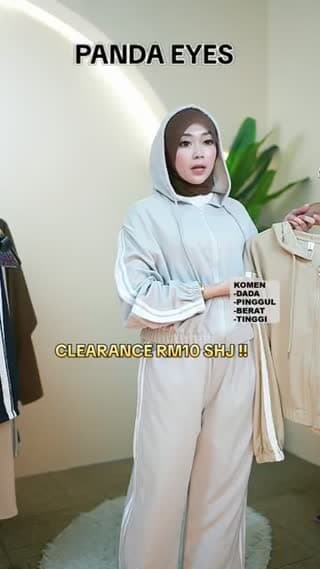 TikTok live: BAJU DESIGN BARU by @pandaeyesabaya