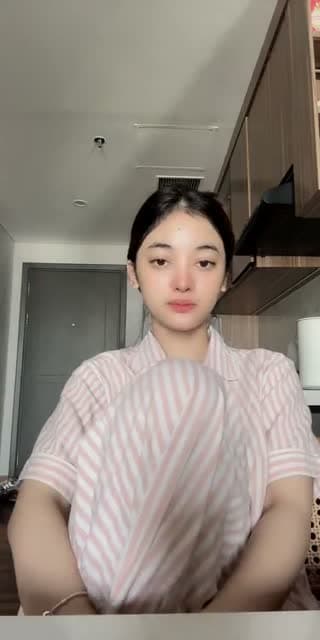 ngobrol yuu - @__biyyaaa
