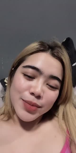 @eshafillea TikTok live