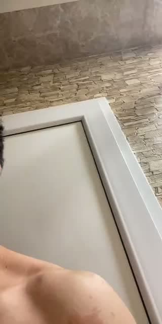 @elyar.vaxabov TikTok live stream