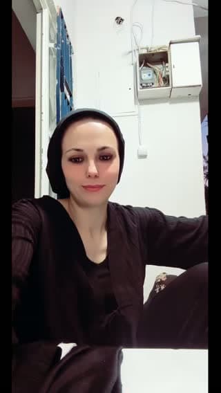 TikTok live: Beni sev atarmısın 🫠 by @konteynerevim02
