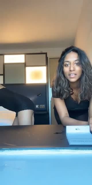 @days_with_dena.04 TikTok live