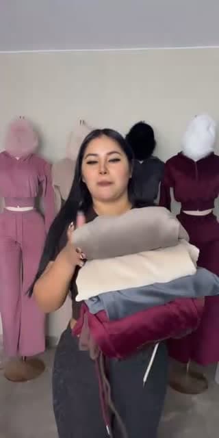 @jenali.16 TikTok live