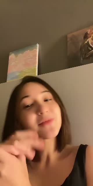 @rebeccxaax TikTok live