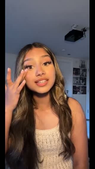@aanya.xs TikTok live stream