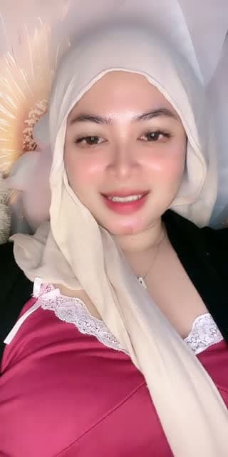 @ayrajelita1 TikTok live