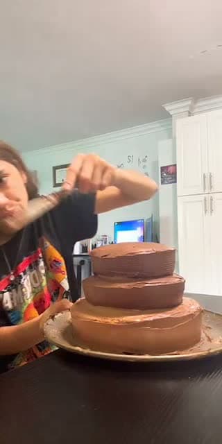 Bake a cake with me 🤑 - @dollartreeshii