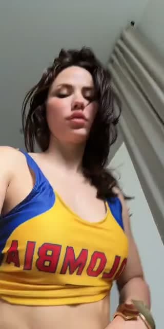 @andreavmichelle TikTok live from 2026-06-21