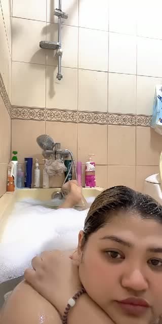 @nookniczung_ TikTok live