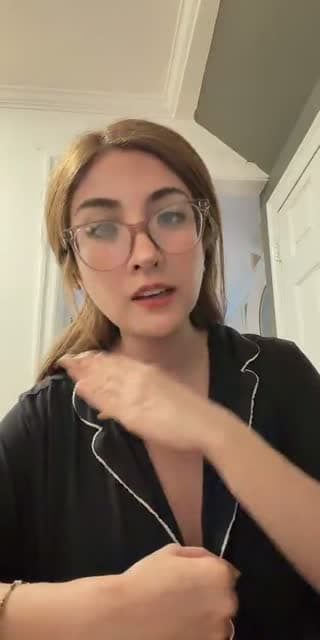 @andyolo33 TikTok live stream