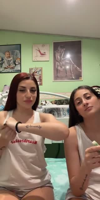 @martinamelicchio TikTok live stream