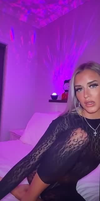 @tw3cp5 TikTok live stream