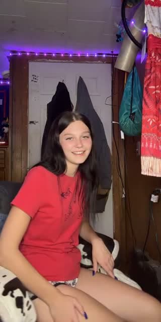 @aubreemfwebster TikTok live stream