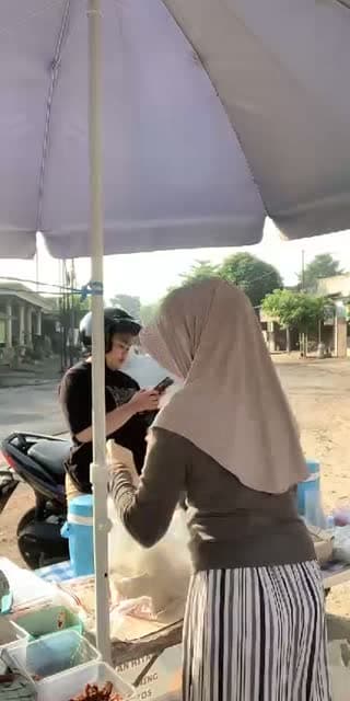 @buburcampur_nasikuning TikTok live
