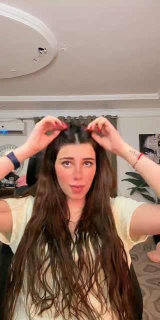 @bellaadeeb TikTok live stream