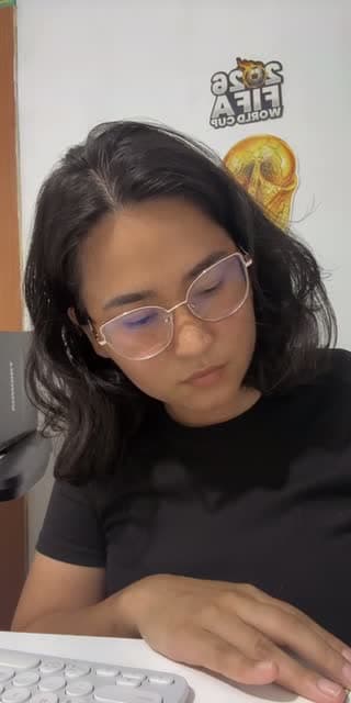 @gresia.flores9 TikTok live