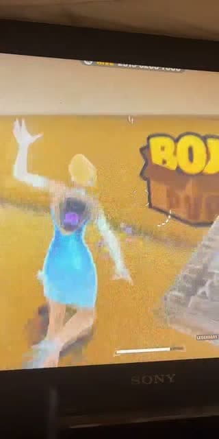 @gus.r570 TikTok live stream