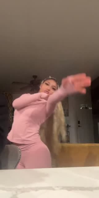TikTok live: hey by @user7217495673152