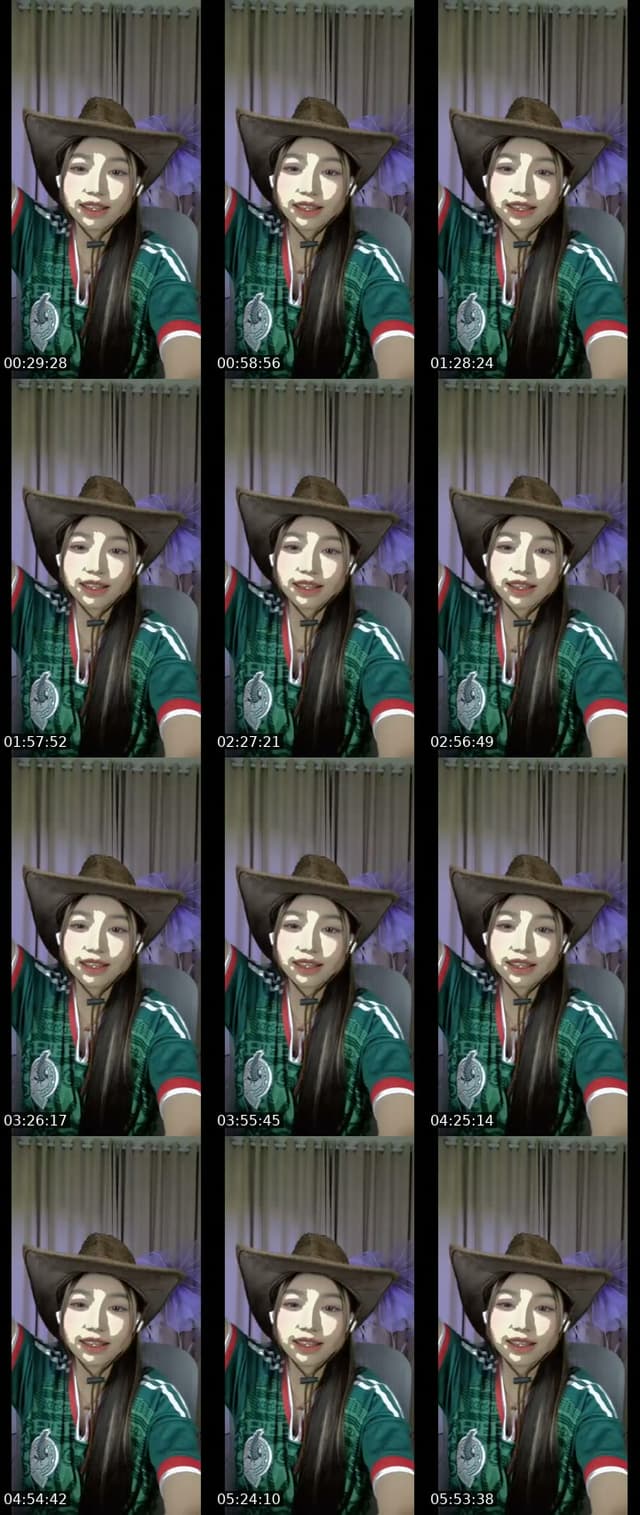 TikTok live: The 1st livestream in USA 👋🏼 by @elly_sw1