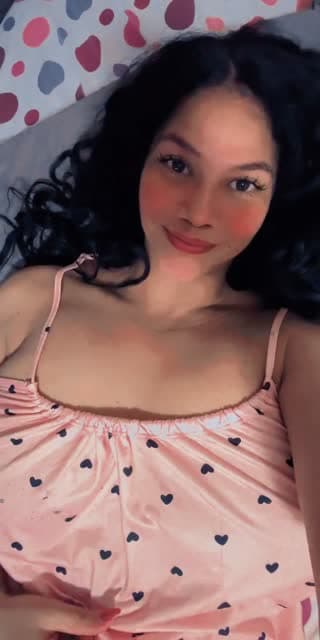 @neidy.fernandez4 TikTok live stream