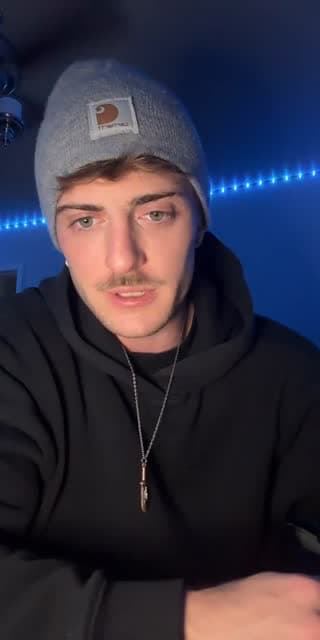 TikTok live: Chatting  Battle!!☀️(Gallery) by @jaburnszs