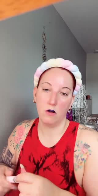 TikTok live: Follow my IG joannabarr2 🫶🏼 by @joannabarr10
