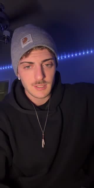 TikTok live: Chatting  Battle!!☀️(Gallery) by @jaburnszs