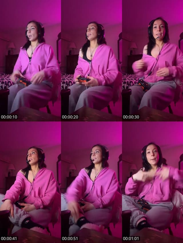 TikTok live: Come chat with me today ❤️😘 by @sarahrupard20