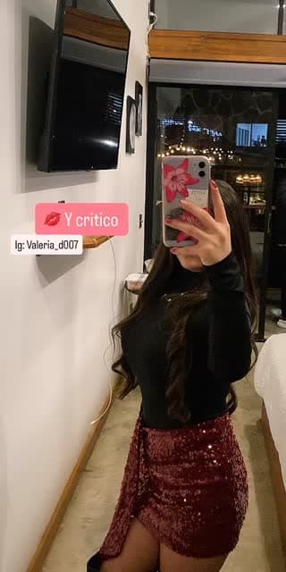@vale_duarte12 TikTok live stream