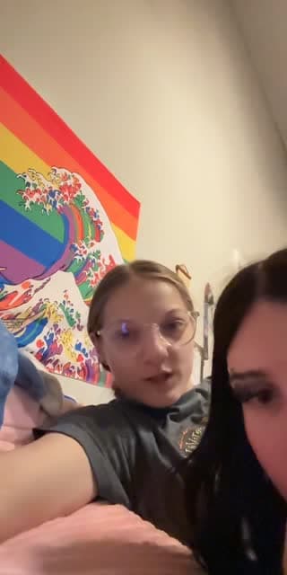 @itsnotkendyll TikTok live stream