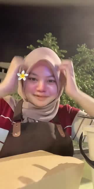 Past TikTok live: duda mane duda? by @an1shh.__