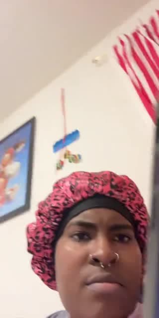 TikTok live: Link in bio for dnd by @mschocodelight