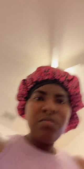 TikTok live: Link in bio for dnd by @mschocodelight