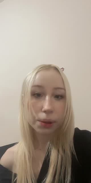 TikTok live: mi aprontando by @user17627ii