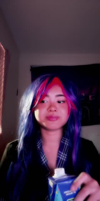 hiii