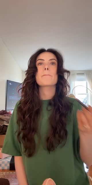 TikTok live: Grwm by @morganbcohen