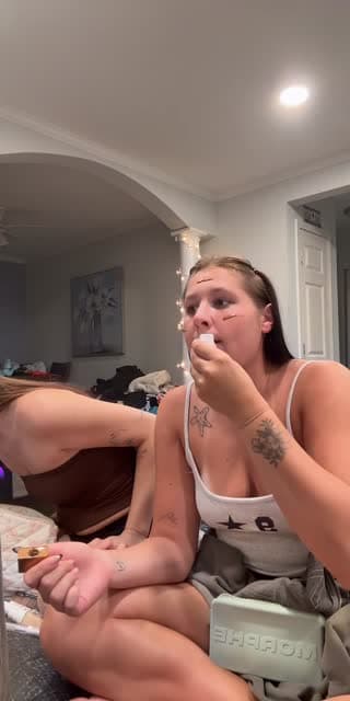 TikTok live: IM BACKKK (IM 22 TIK TOK!!) by @megstagner