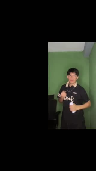 TikTok live: Ig chalon08 by @zzzz8mmmm