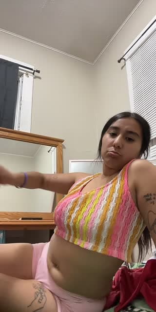TikTok live: 🍃 Daily yaps by @itz.britneyy.bitchh