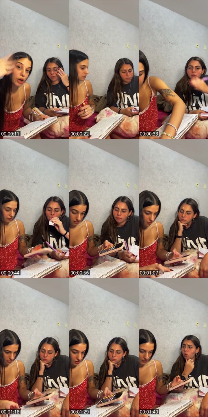 @claraasantamaria TikTok live stream